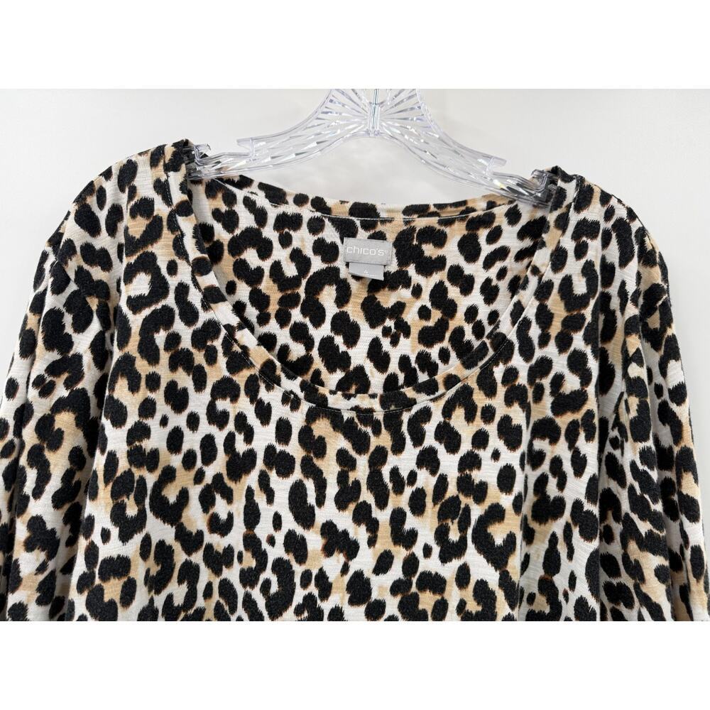 Chico's Women's Classic Everyday Casual Animal Print Knit Shirt Size 4 (XXL) - Picture 2 of 9